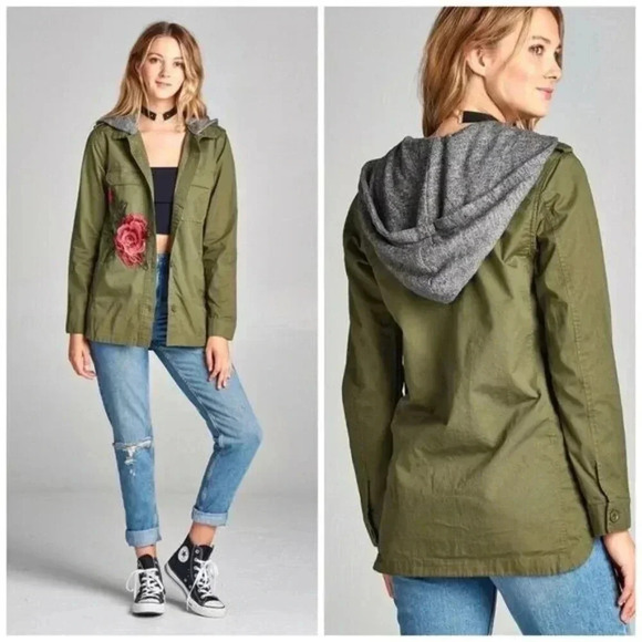 Active USA NWT Lg Hooded Utility Jacket Floral Patch Military Army Green Shacket - Picture 1 of 16
